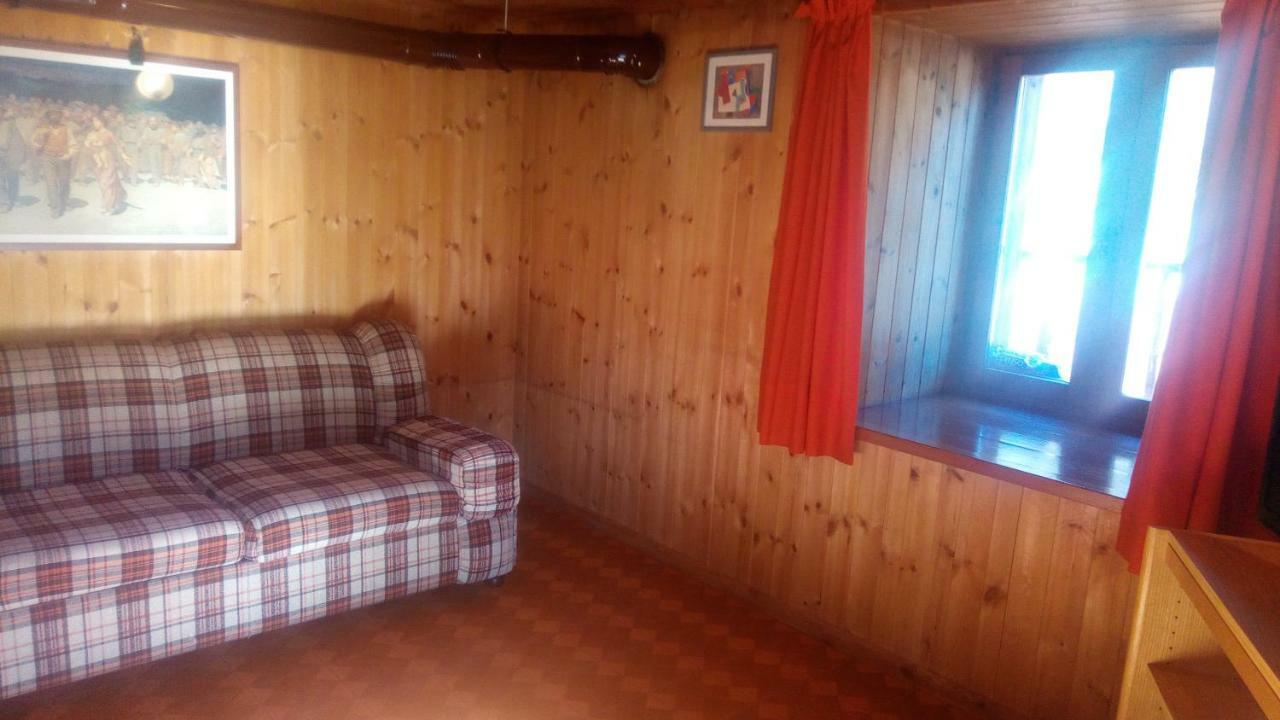 Ferienwohnung Nido Champoluc Exterior foto