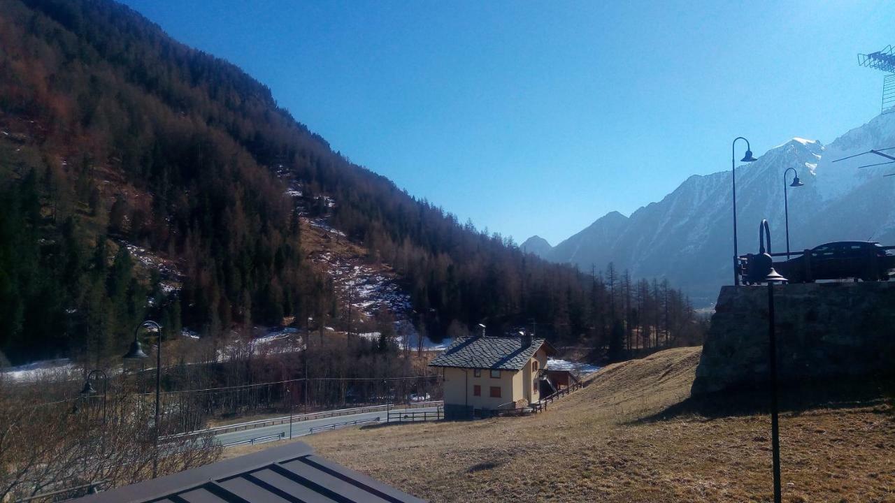 Ferienwohnung Nido Champoluc Exterior foto